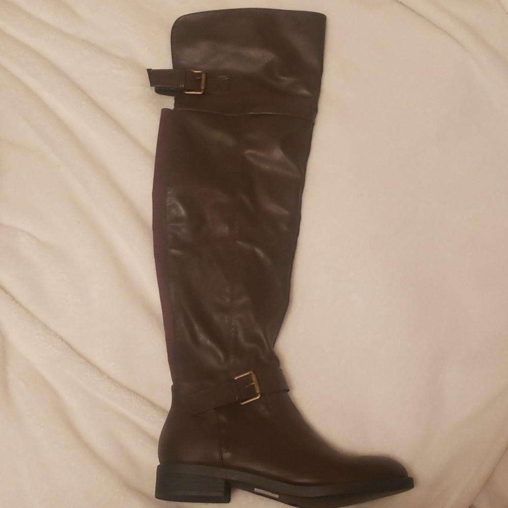 Brown knew high boots